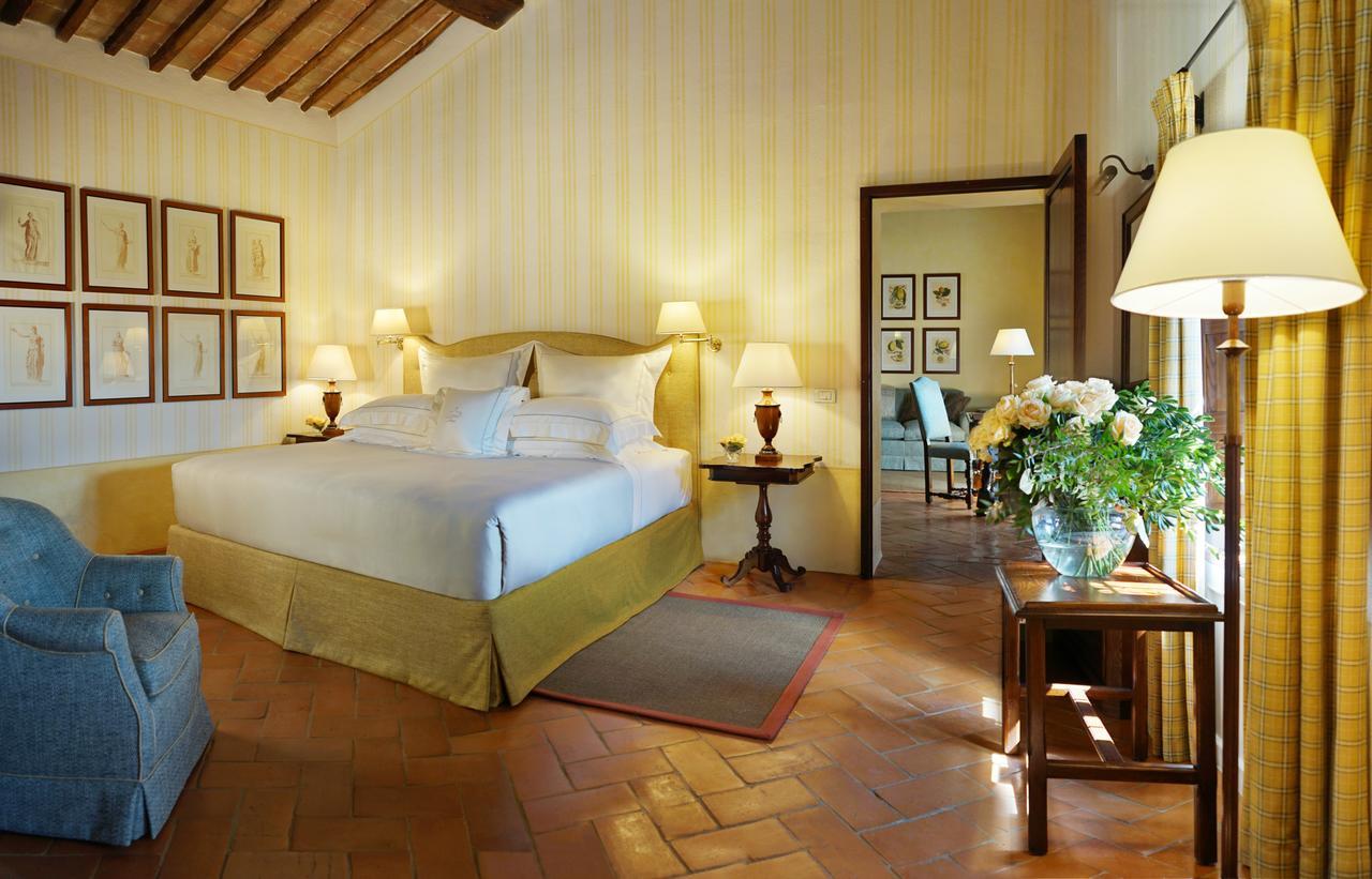 Hotel Castello Banfi - Il Borgo - Relais Et Chateaux Poggio alle Mura Zewnętrze zdjęcie