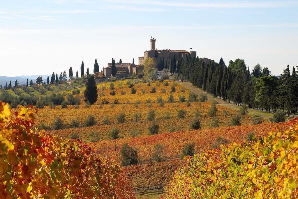 Hotel Castello Banfi - Il Borgo - Relais Et Chateaux Poggio alle Mura Zewnętrze zdjęcie