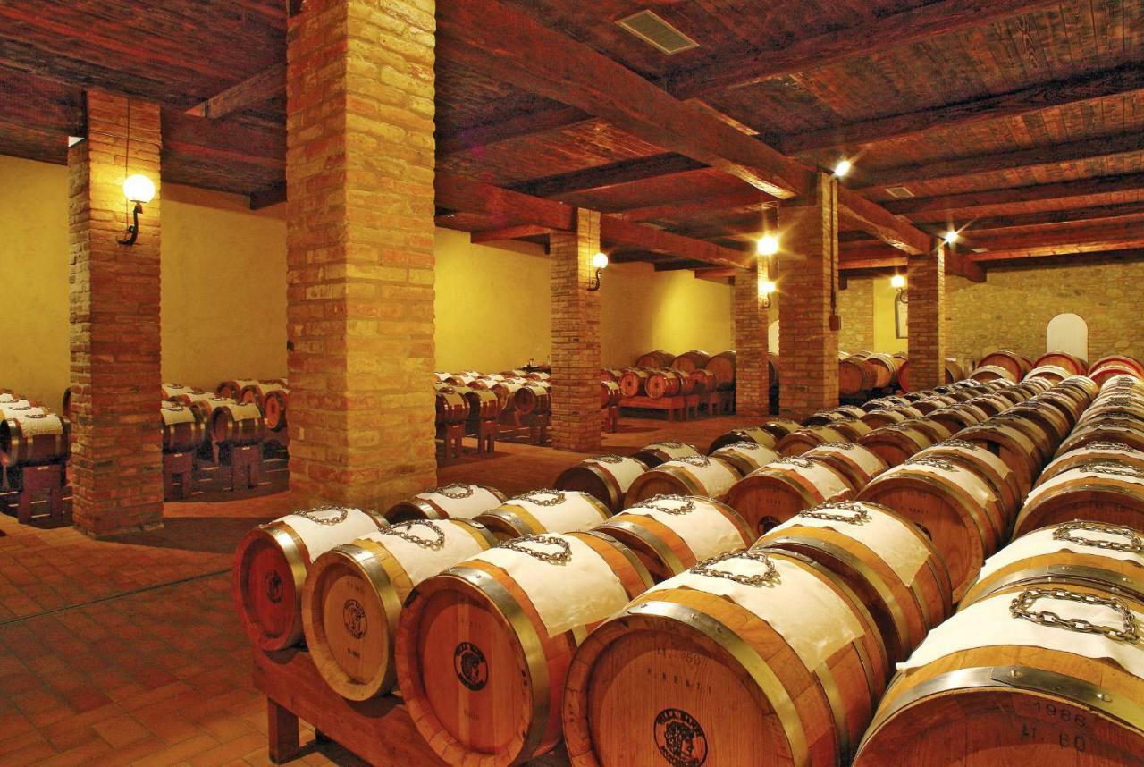 Castello Banfi - Il Borgo - Relais Et Chateaux Poggio alle Mura Zewnętrze zdjęcie